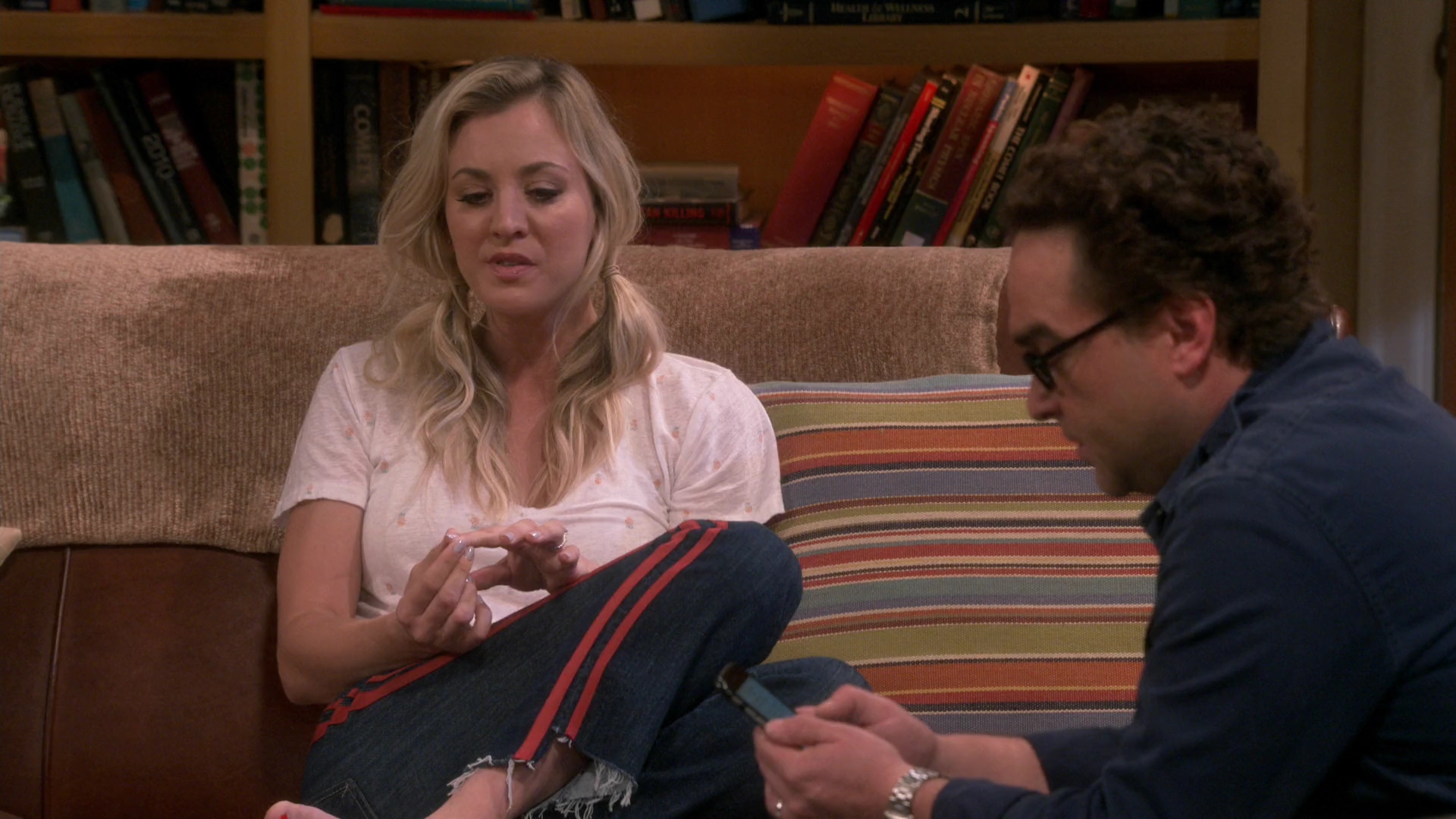 Charmed-Online-dot-nl_TBBT12x03-0237.jpg Charmed-Online-dot-nl_TBBT12x03-0237.jpg