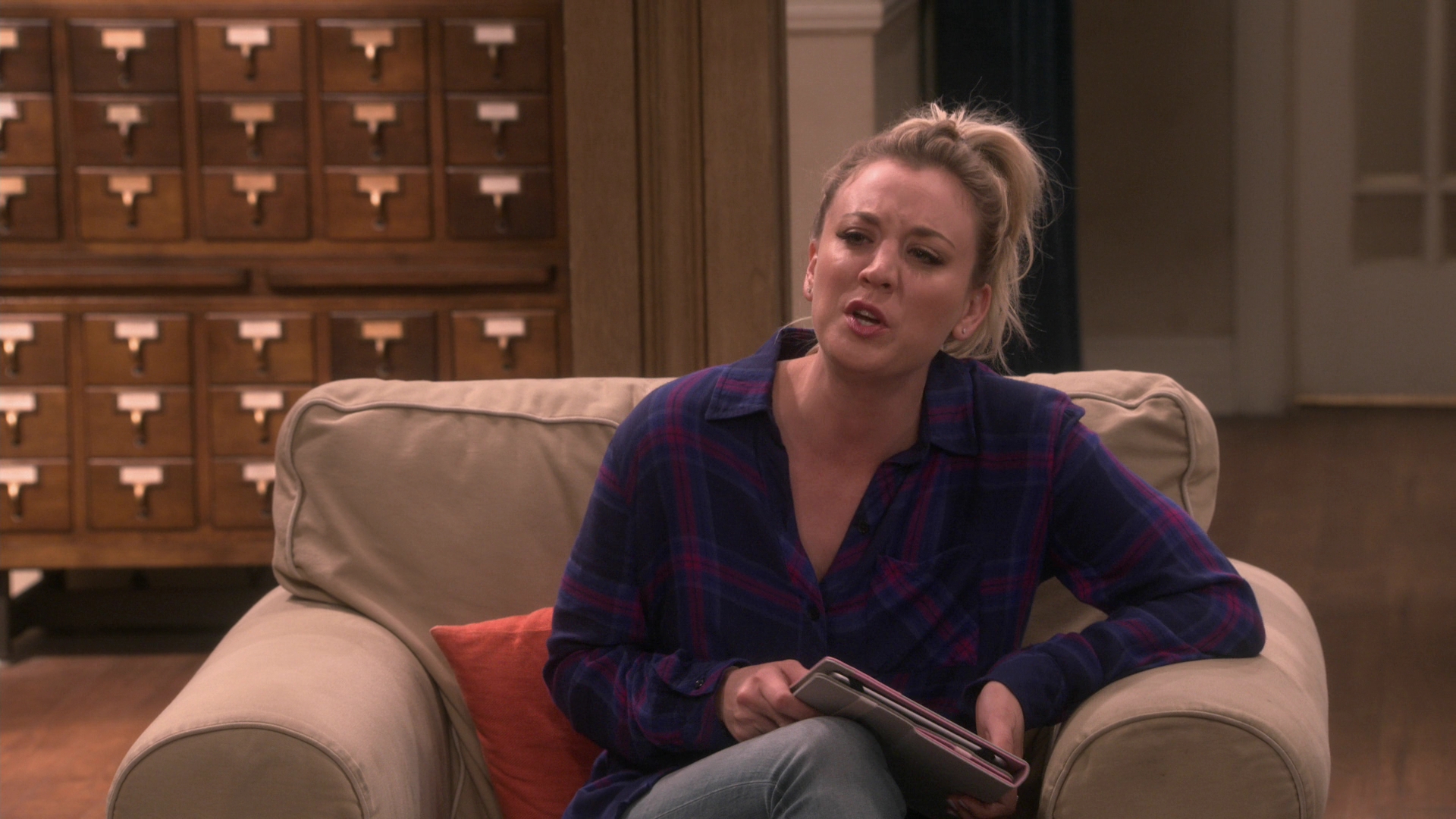 Charmed-Online-dot-nl_TBBT12x03-1073.jpg
