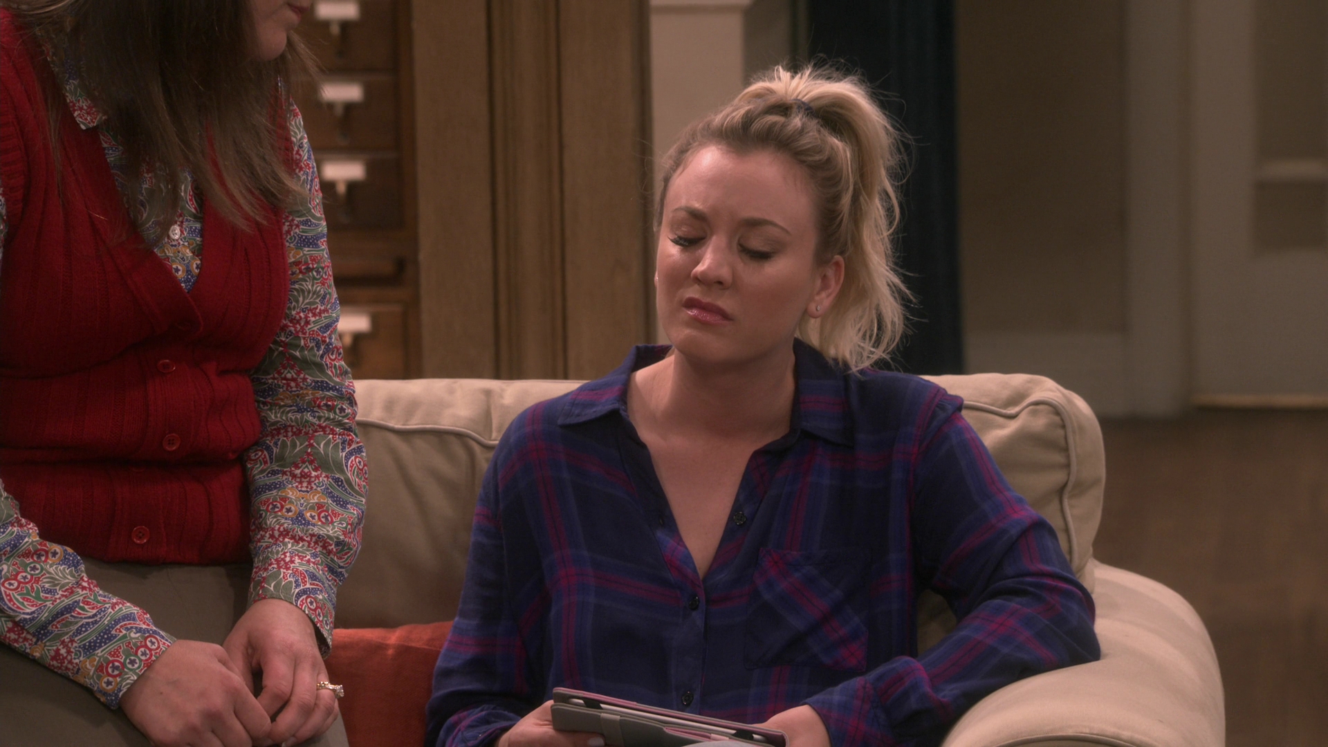 Charmed-Online-dot-nl_TBBT12x03-1093.jpg