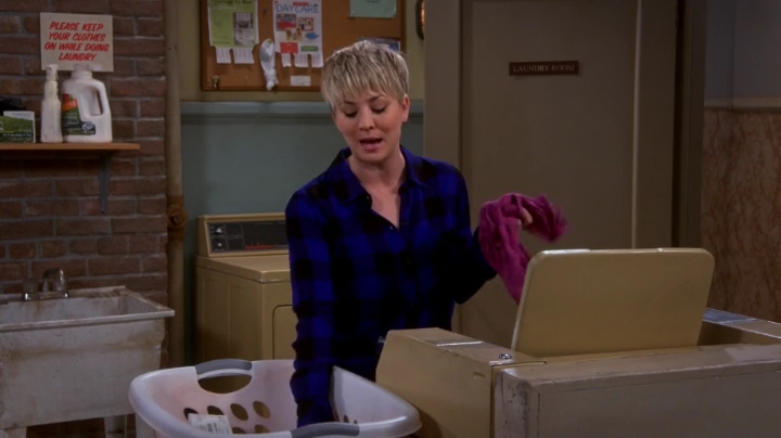 charmed-online-dot-net_TBBT-S08E15-0271.jpg