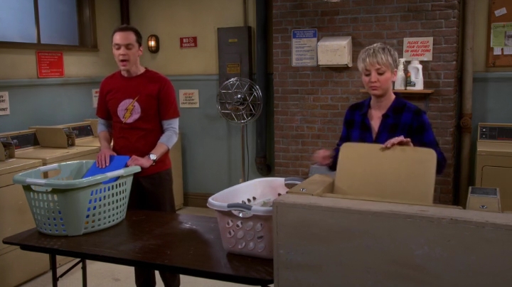 charmed-online-dot-net_TBBT-S08E15-0277.jpg