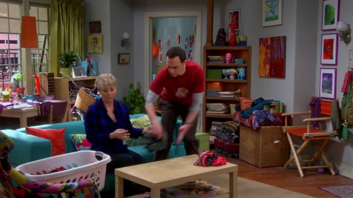 charmed-online-dot-net_TBBT-S08E15-0403.jpg