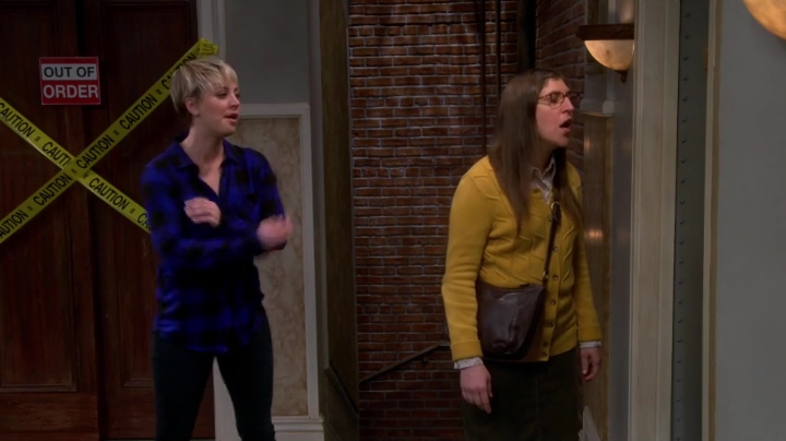charmed-online-dot-net_TBBT-S08E15-0779.jpg