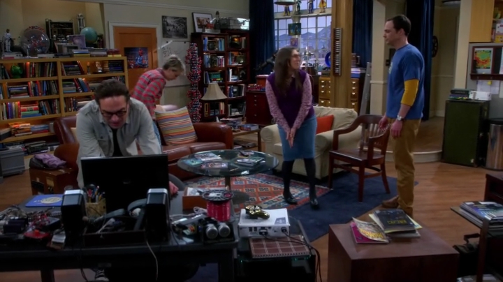 charmed-online-dot-net_TBBT-S08E17-0088.jpg