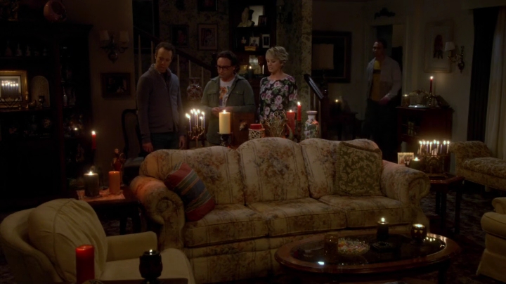 charmed-online-dot-net_TBBT-S08E18-0276.jpg