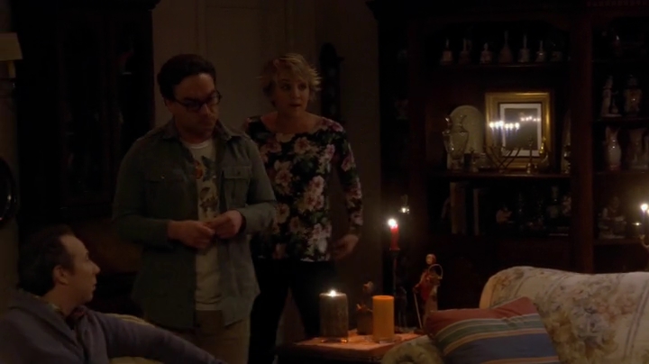 charmed-online-dot-net_TBBT-S08E18-0313.jpg