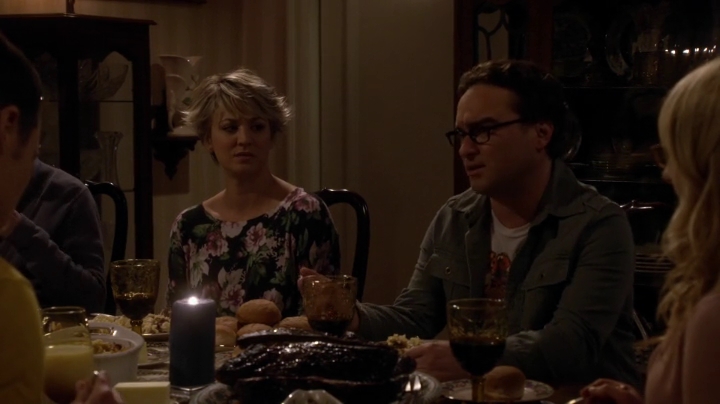 charmed-online-dot-net_TBBT-S08E18-0465.jpg