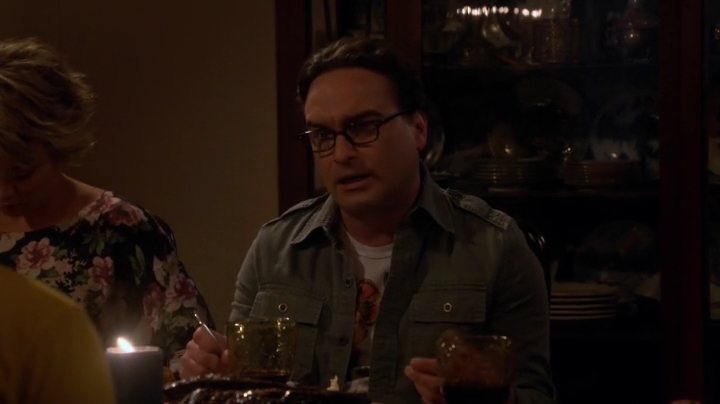 charmed-online-dot-net_TBBT-S08E18-0508.jpg