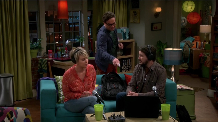 charmed-online-dot-net_TBBT-S08E20-0333.jpg