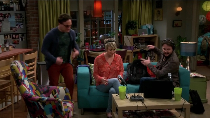 charmed-online-dot-net_TBBT-S08E20-0359.jpg