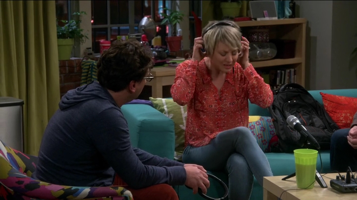 charmed-online-dot-net_TBBT-S08E20-0900.jpg