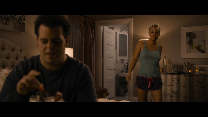 Charmed-Online-dot-net_TheWeddingRinger1082.jpg