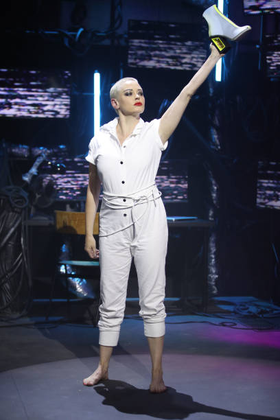 show021.jpg show021.jpg