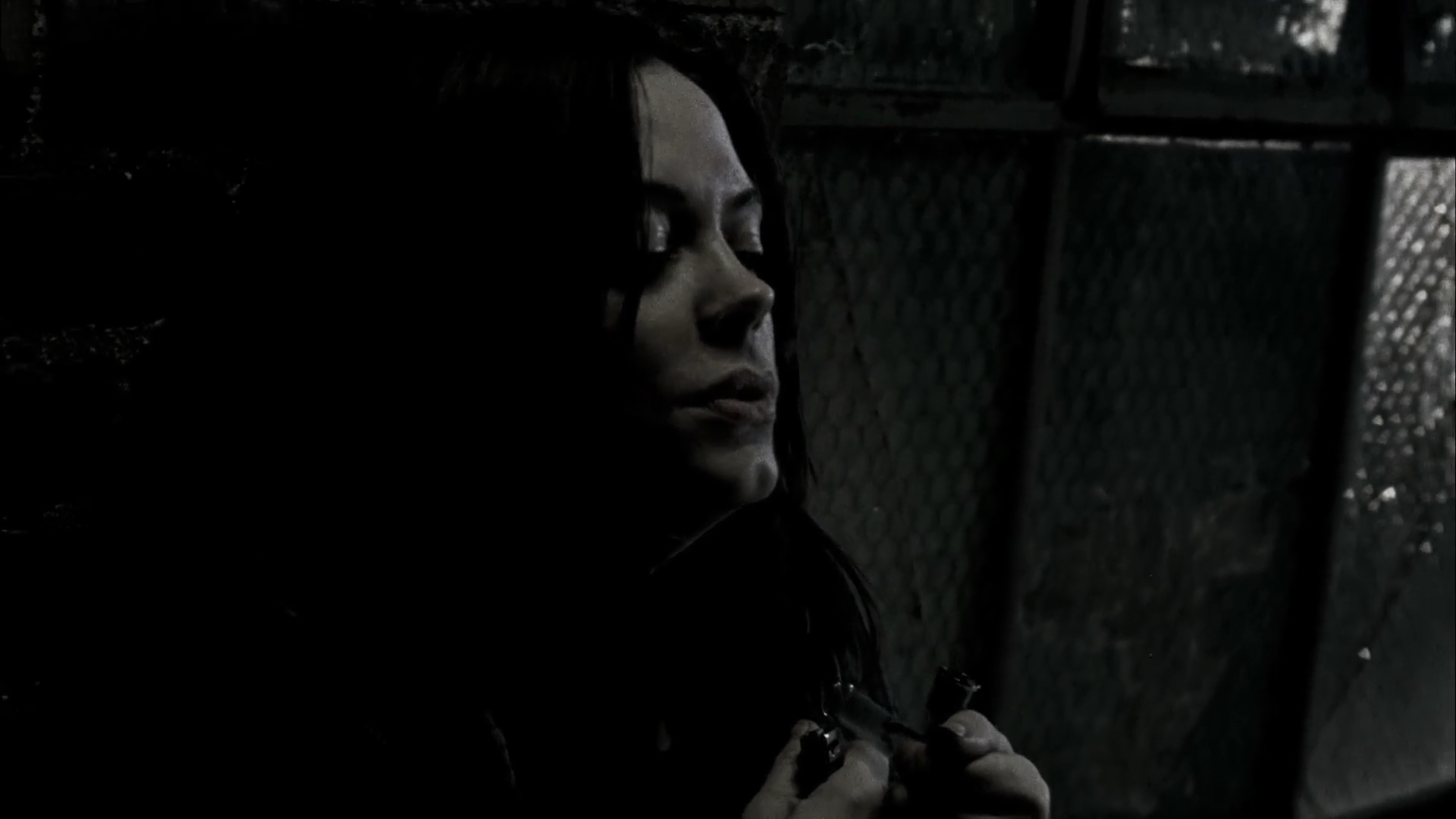 Charmed-Online-dot-NL-DeadAwake1698.jpg