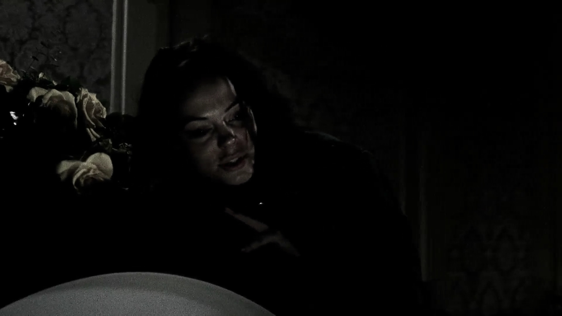 Charmed-Online-dot-NL-DeadAwake1751.jpg