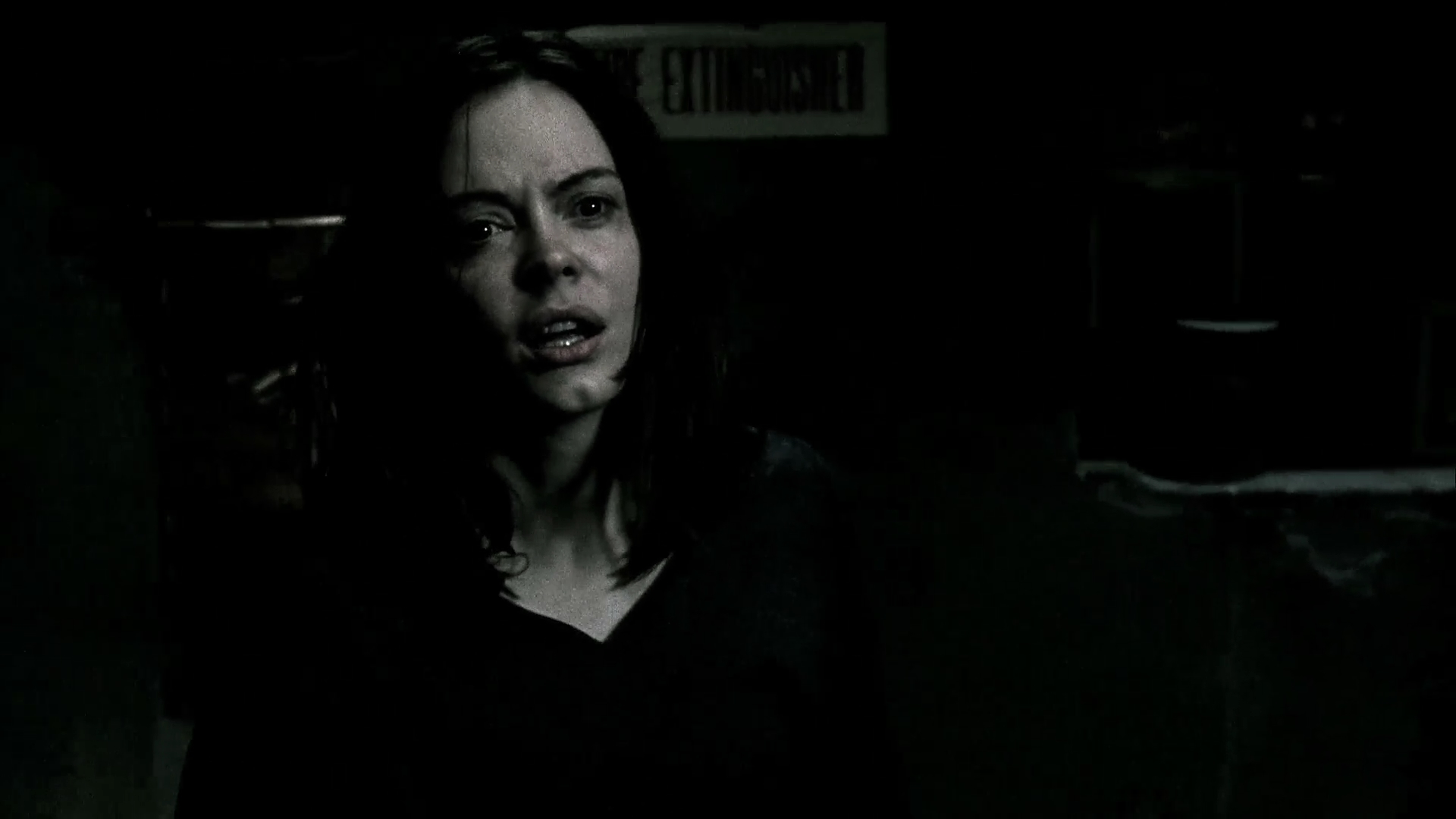 Charmed-Online-dot-NL-DeadAwake2323.jpg