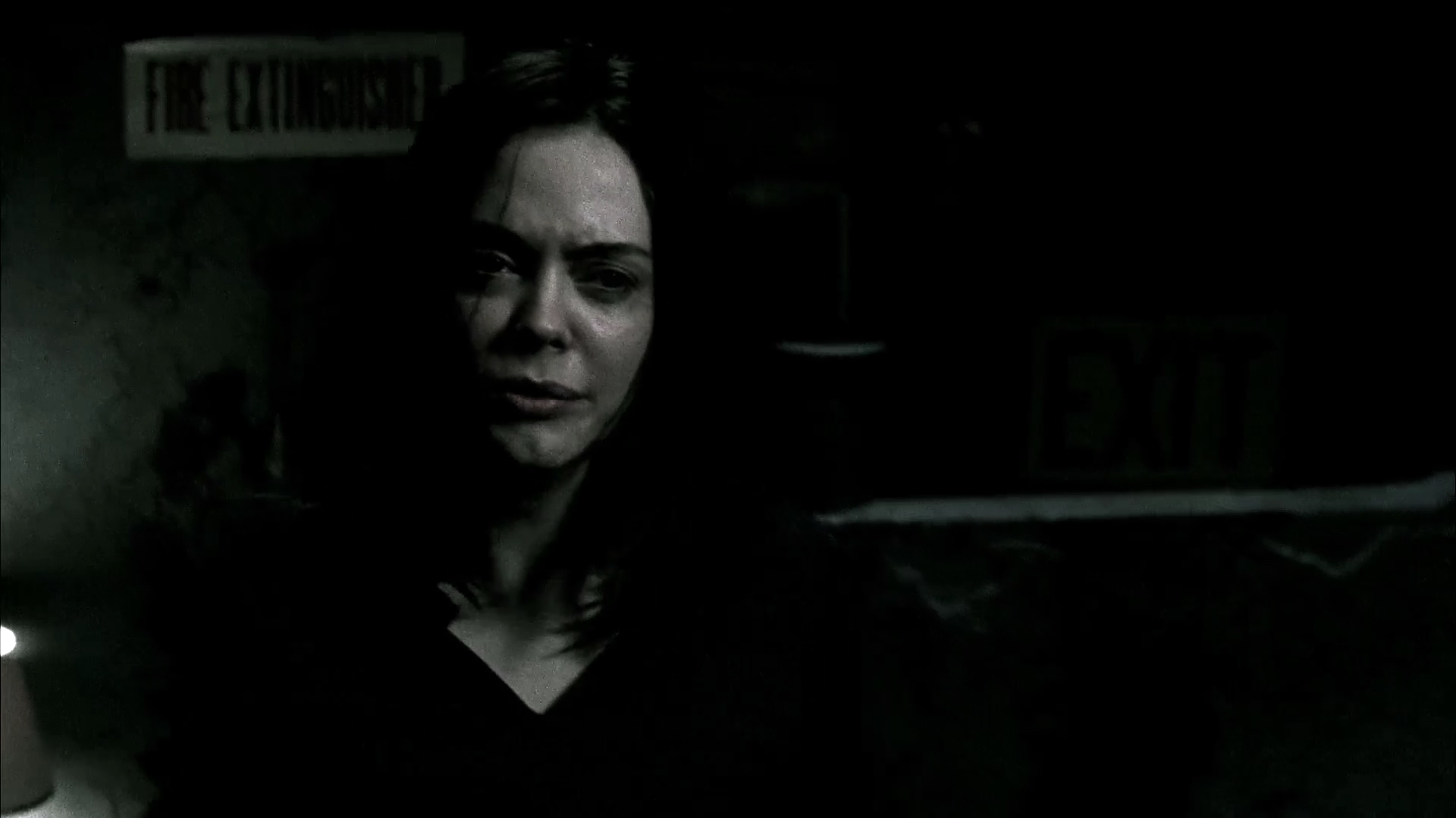 Charmed-Online-dot-NL-DeadAwake2335.jpg