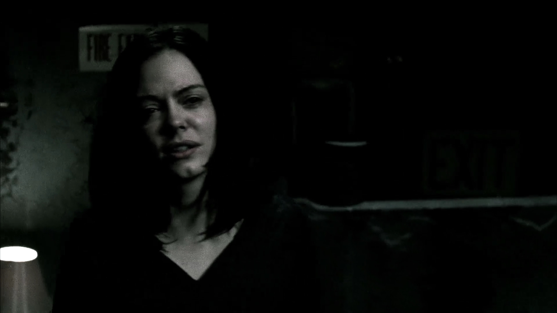 Charmed-Online-dot-NL-DeadAwake2336.jpg