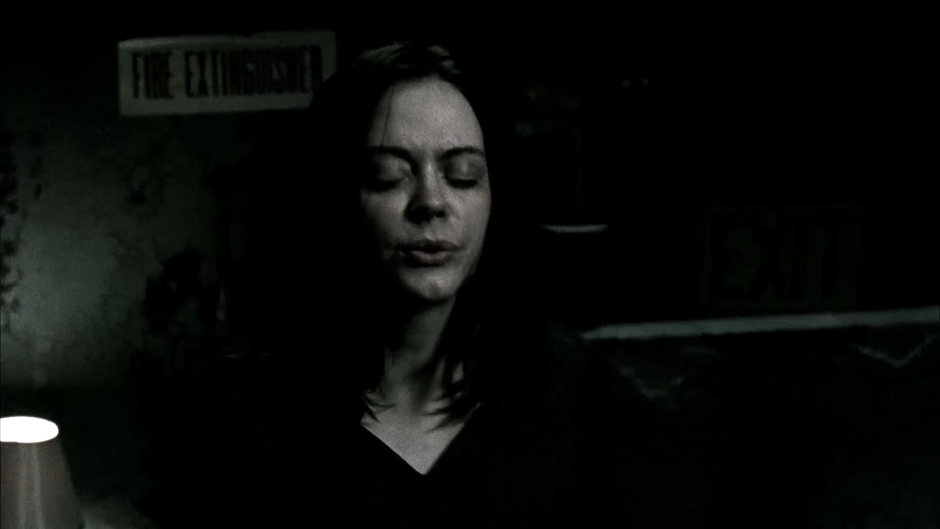 Charmed-Online-dot-NL-DeadAwake2342.jpg Charmed-Online-dot-NL-DeadAwake2342.jpg