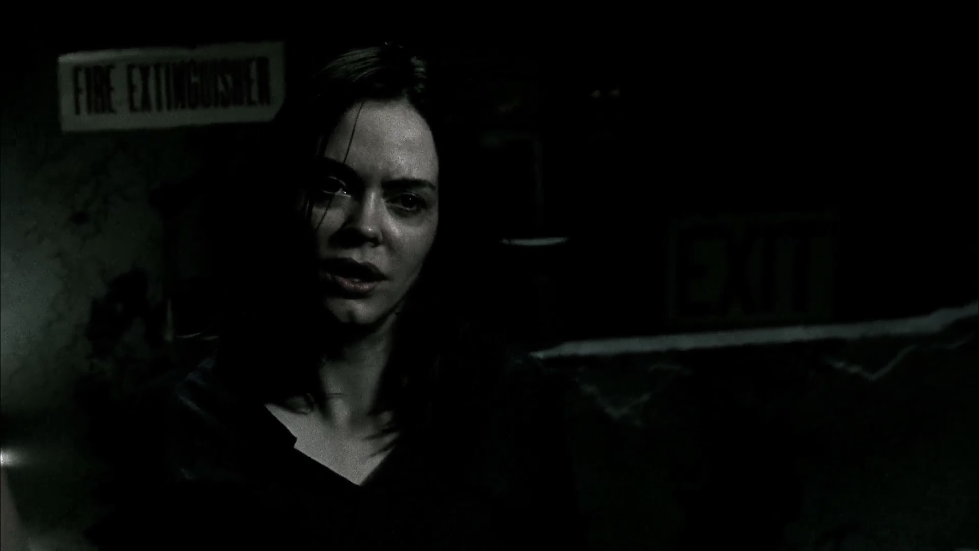 Charmed-Online-dot-NL-DeadAwake2363.jpg