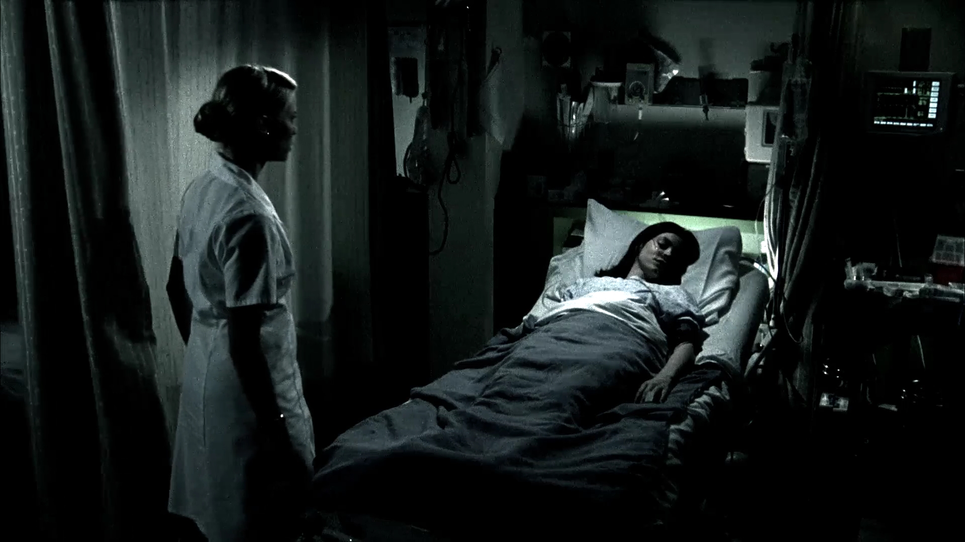 Charmed-Online-dot-NL-DeadAwake3091.jpg Charmed-Online-dot-NL-DeadAwake3091.jpg