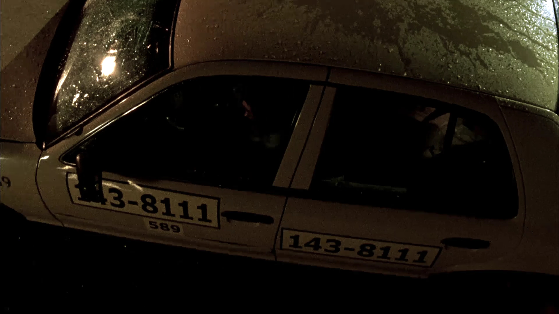 Charmed-Online-dot-NL-DeadAwake5048.jpg Charmed-Online-dot-NL-DeadAwake5048.jpg