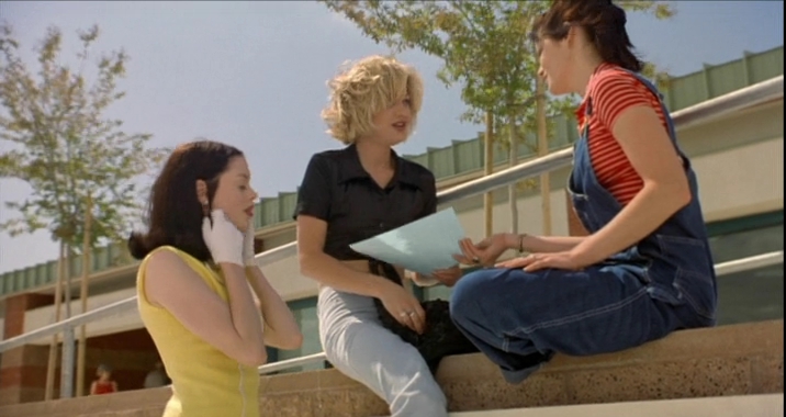 Charmed-Online-dot-net_Bio-Dome2149.jpg
