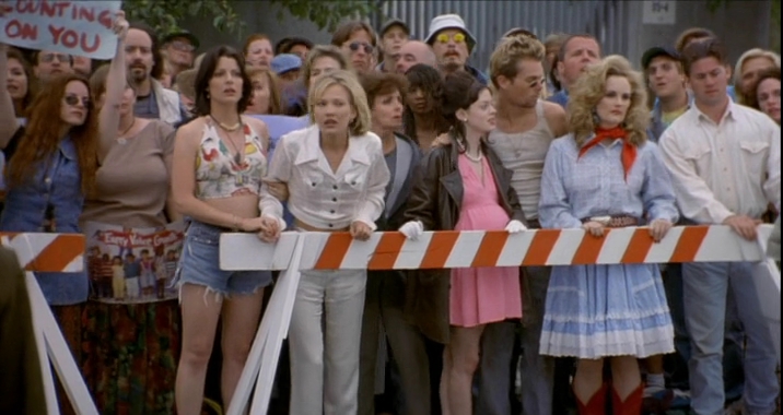 Charmed-Online-dot-net_Bio-Dome4841.jpg