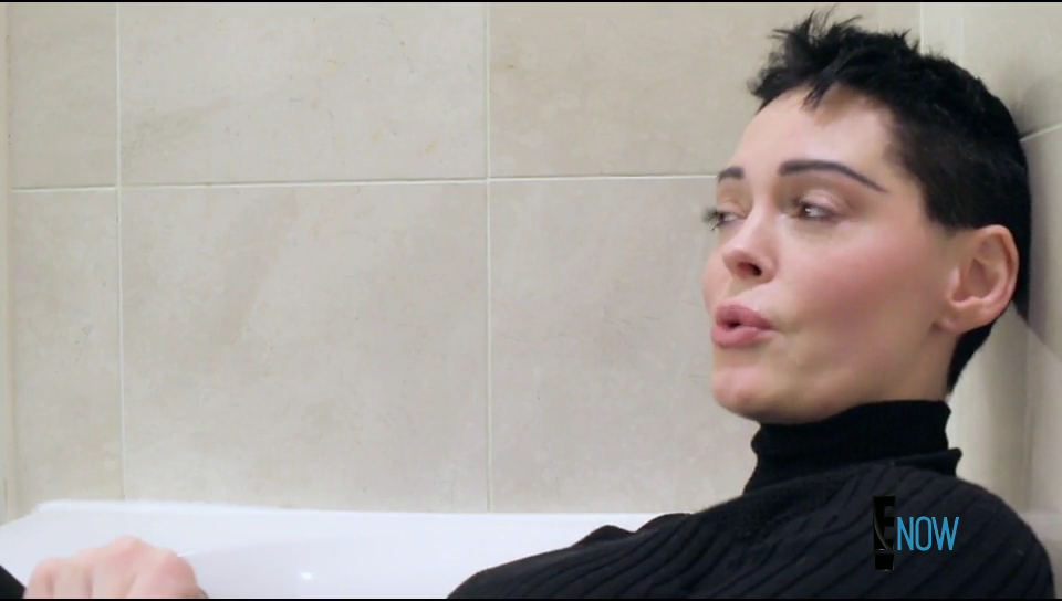 Charmed-Online-dot-nl_CitizienRose1x01-0937.jpg Charmed-Online-dot-nl_CitizienRose1x01-0937.jpg