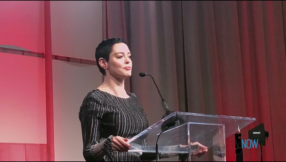 Charmed-Online-dot-nl_CitizienRose1x01-1224.jpg Charmed-Online-dot-nl_CitizienRose1x01-1224.jpg