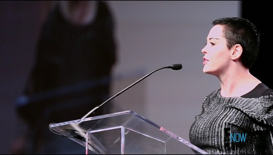 Charmed-Online-dot-nl_CitizienRose1x01-1339.jpg Charmed-Online-dot-nl_CitizienRose1x01-1339.jpg