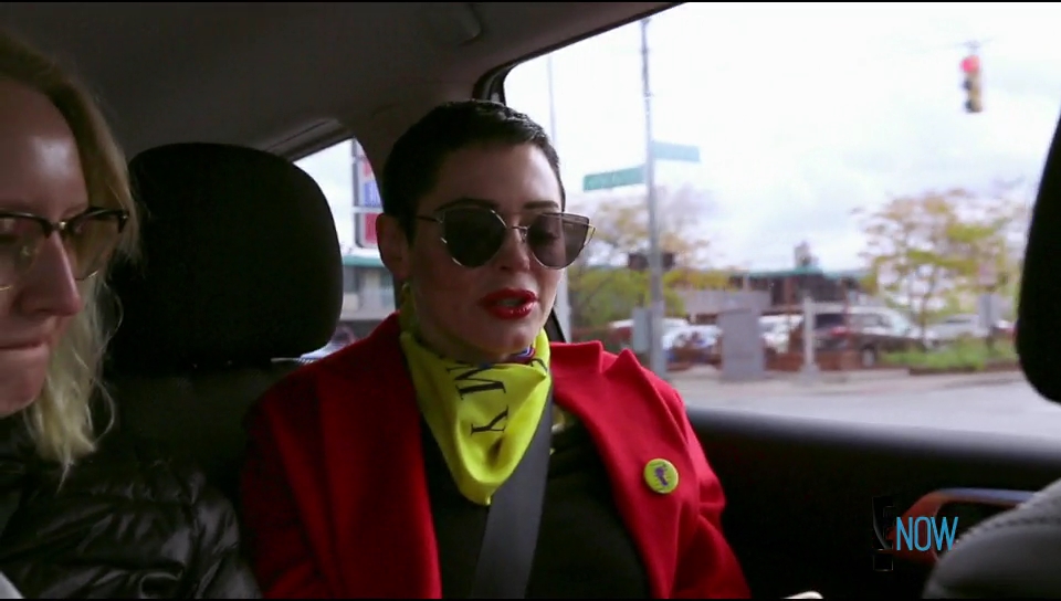 Charmed-Online-dot-nl_CitizienRose1x01-1630.jpg Charmed-Online-dot-nl_CitizienRose1x01-1630.jpg