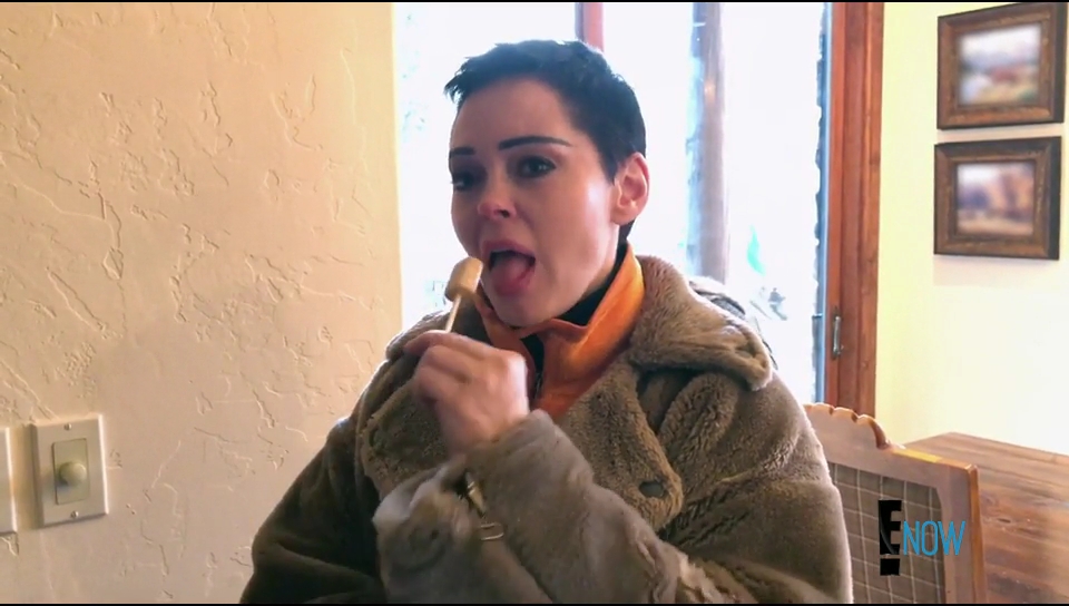 Charmed-Online-dot-nl_CitizienRose1x01-1811.jpg