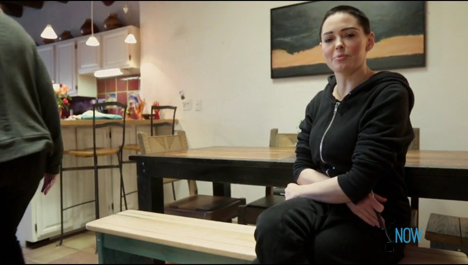 Charmed-Online-dot-nl_CitizienRose1x01-3211.jpg Charmed-Online-dot-nl_CitizienRose1x01-3211.jpg