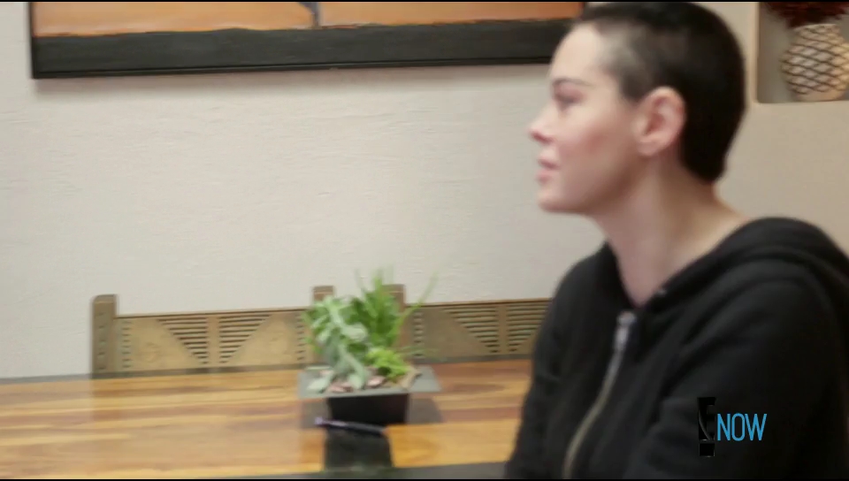 Charmed-Online-dot-nl_CitizienRose1x01-3308.jpg Charmed-Online-dot-nl_CitizienRose1x01-3308.jpg