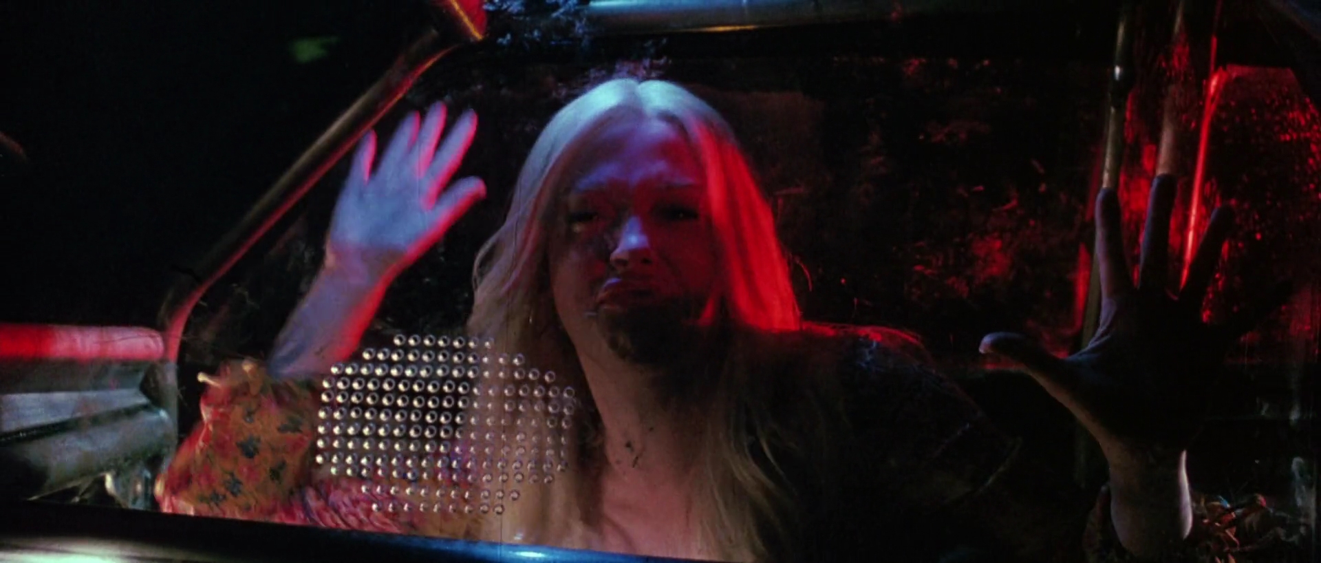 Charmed-Online-dot-net_DeathProof3139.jpg