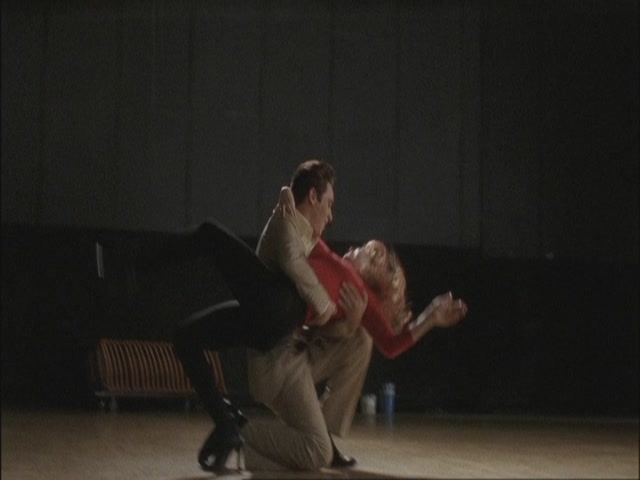 Charmed-Online-dot-net_Elvis6717.jpg