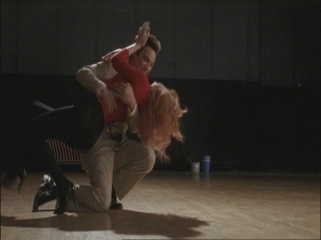 Charmed-Online-dot-net_Elvis6719.jpg