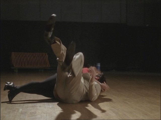 Charmed-Online-dot-net_Elvis6720.jpg