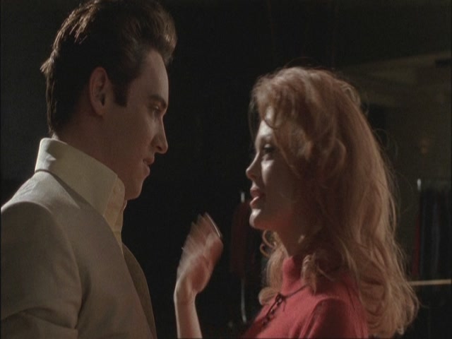 Charmed-Online-dot-net_Elvis6728.jpg