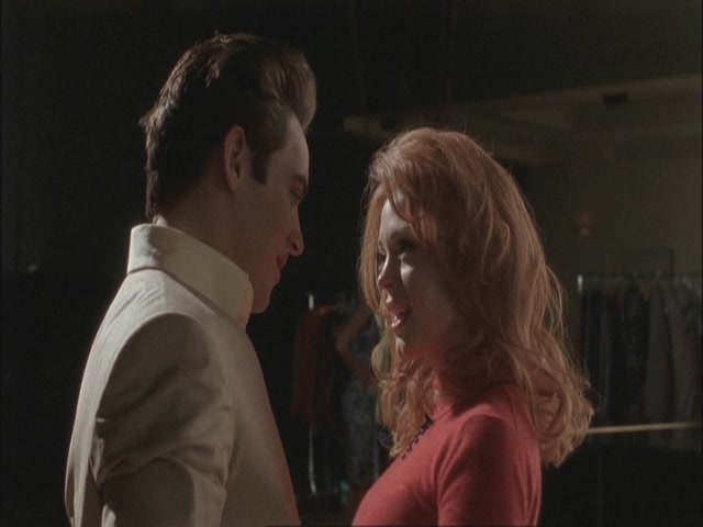Charmed-Online-dot-net_Elvis6734.jpg
