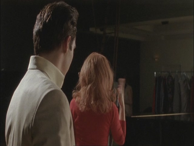 Charmed-Online-dot-net_Elvis6738.jpg