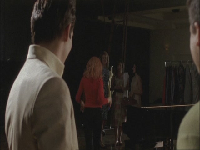 Charmed-Online-dot-net_Elvis6741.jpg