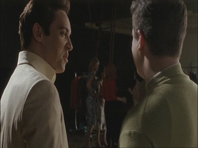 Charmed-Online-dot-net_Elvis6743.jpg