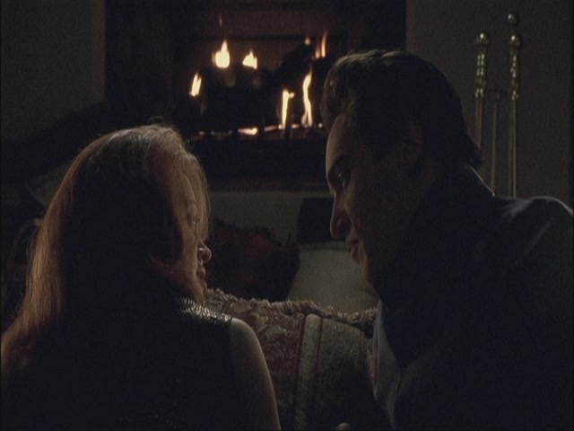 Charmed-Online-dot-net_Elvis6763.jpg