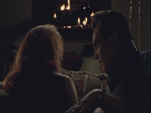 Charmed-Online-dot-net_Elvis6767.jpg