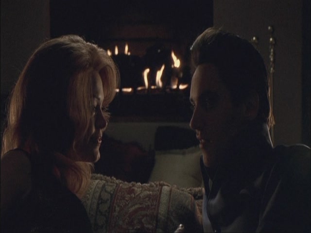 Charmed-Online-dot-net_Elvis6801.jpg