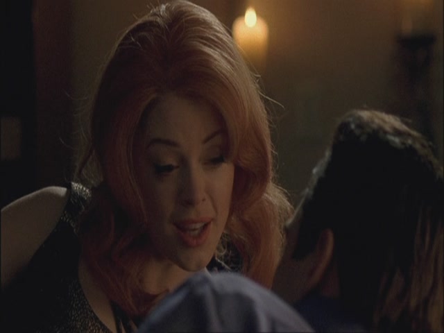 Charmed-Online-dot-net_Elvis6804.jpg