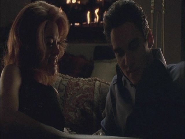 Charmed-Online-dot-net_Elvis6819.jpg