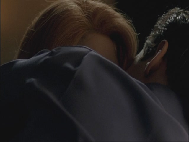 Charmed-Online-dot-net_Elvis6863.jpg